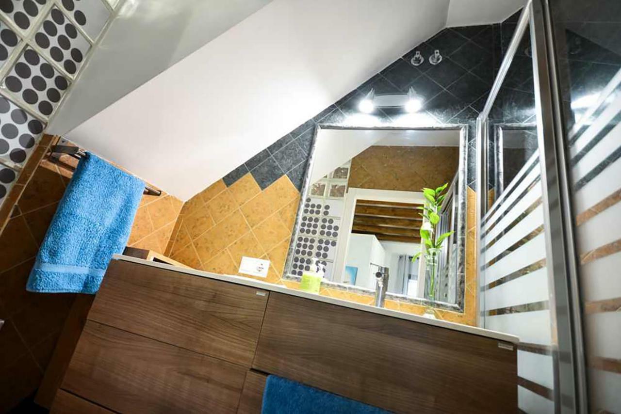 Casa Alfalfa 2 Dormitorios Terraza Y Solarium Privado 塞维利亚 外观 照片